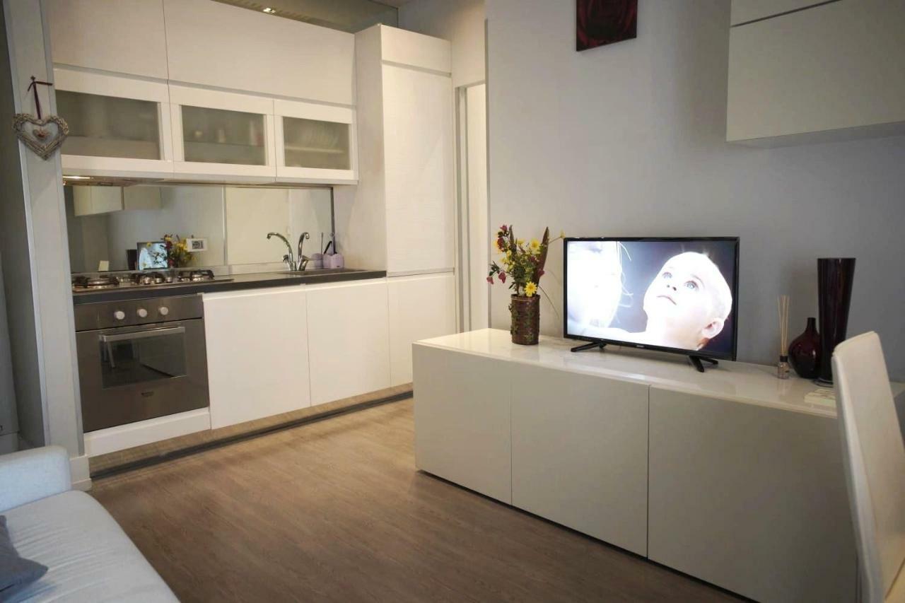 רומא Metro A Modern Apartment מראה חיצוני תמונה